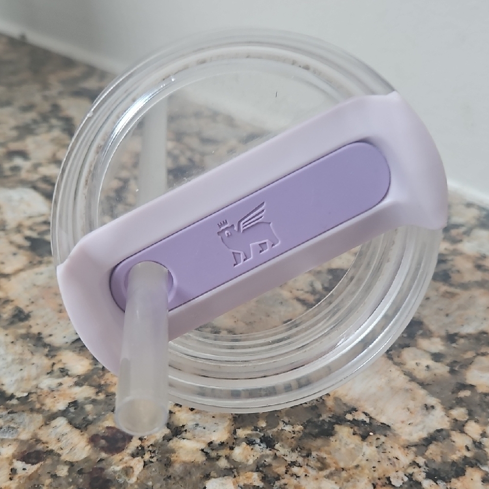 Stanley Purple Thermos for Elegant Dining - Picture 8 of 9